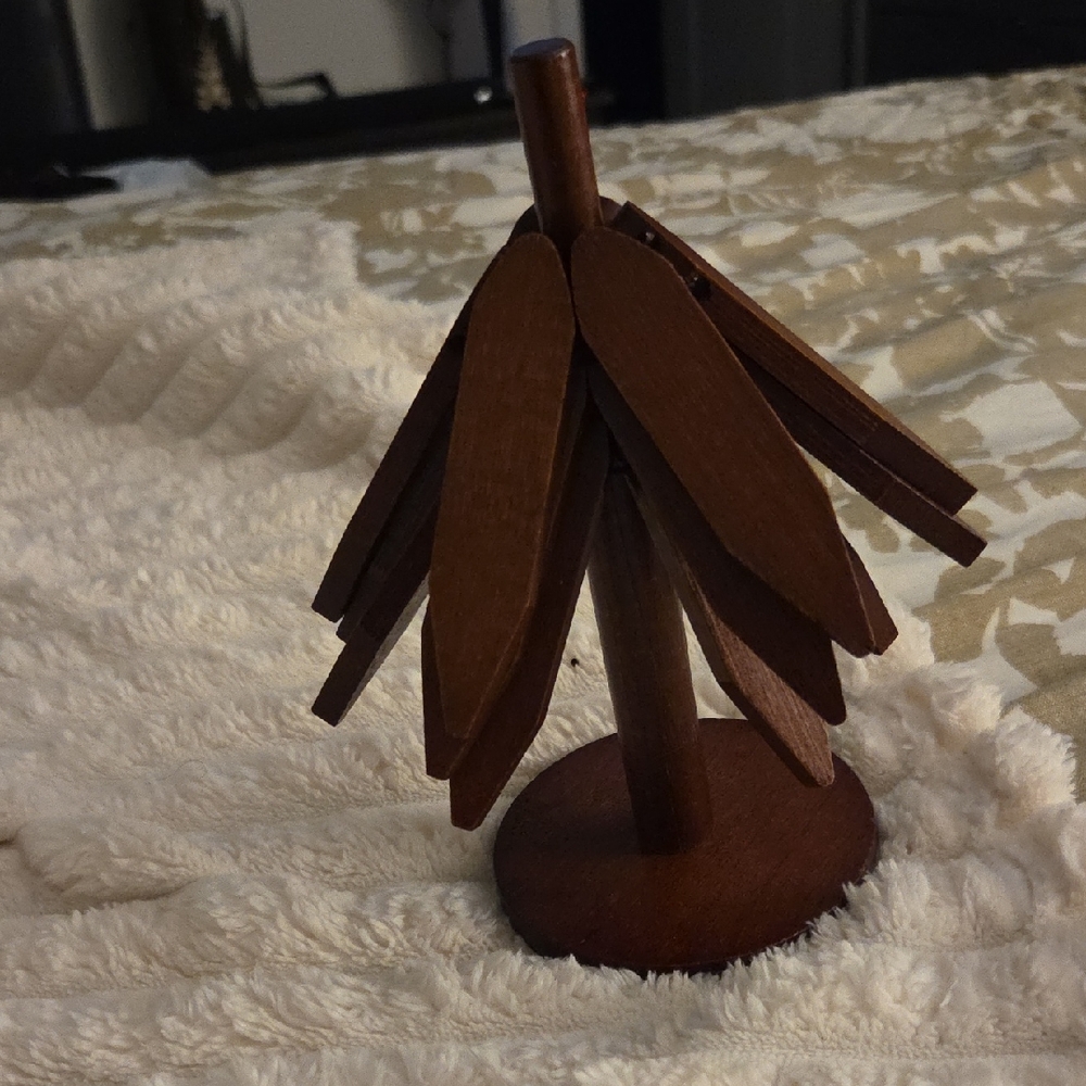 4 Piece Wood Trivet - Picture 6 of 8